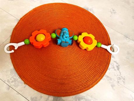 Hrkálky na kočík,