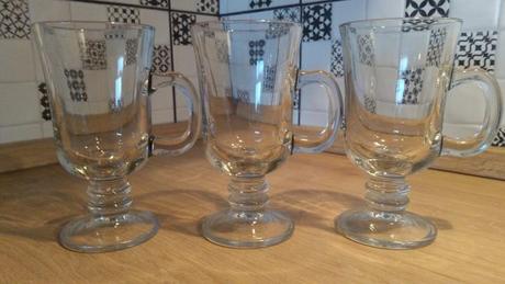 Poháre na kávičku, 