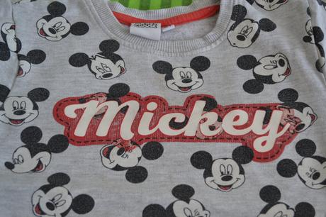 Mikiny 2ks v. 104, 104