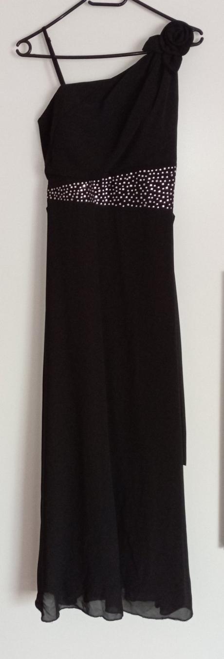 Spoločenské šaty, 