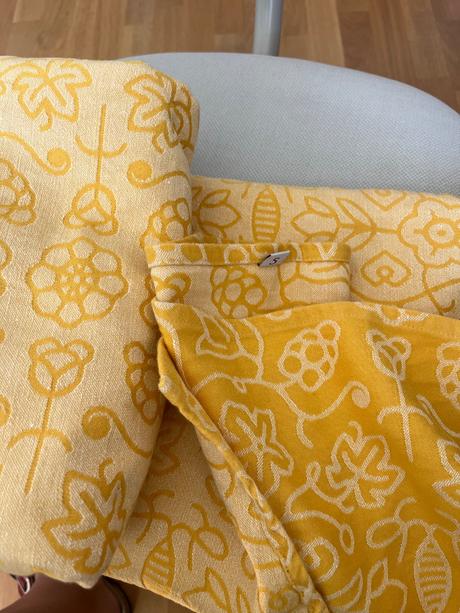 Sestrice šatka 5, sestrice