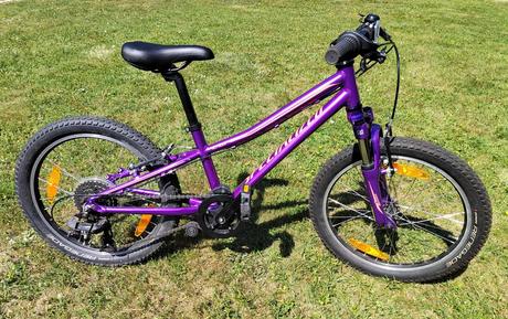 Bicykel specialized hotrock 20, specialized,20