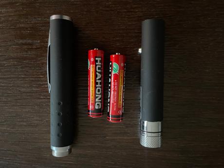 Laserové ukazovadlo,