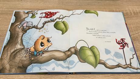 Kniha pavucik zlatusik, 