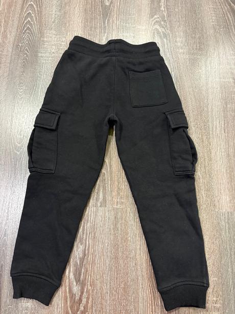 Primark kapsacove nohavice na 4-5 rokov, primark,110
