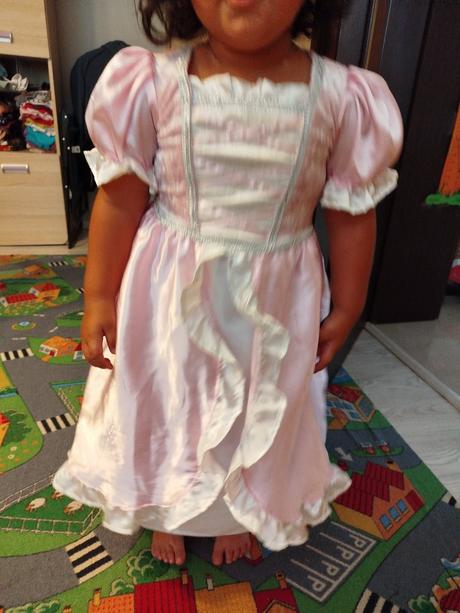 Kostým princezná melissa,