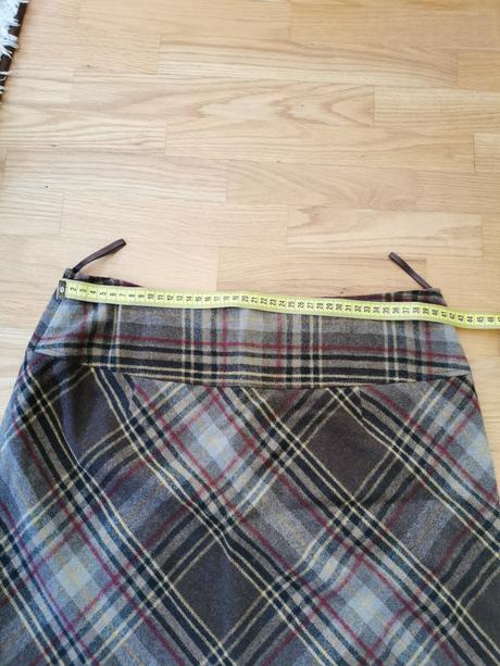 Károvaná sukňa comma, 40