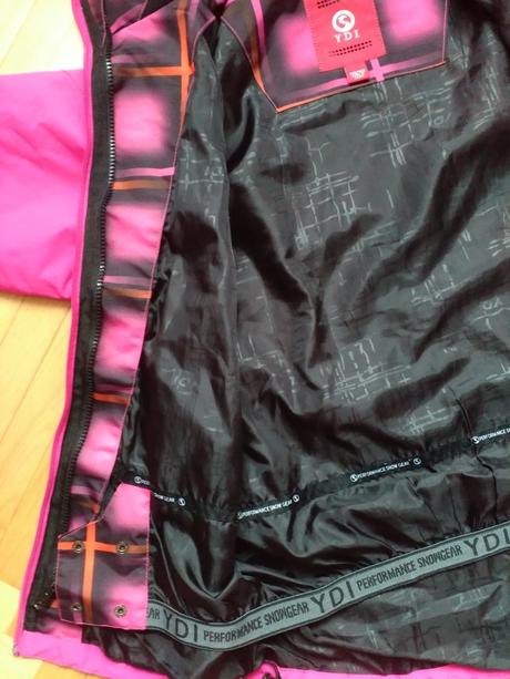 Prechodná vetrovka, 152