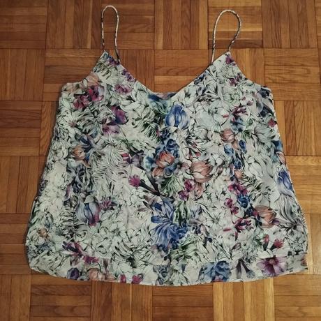 Kvetované tielko, m