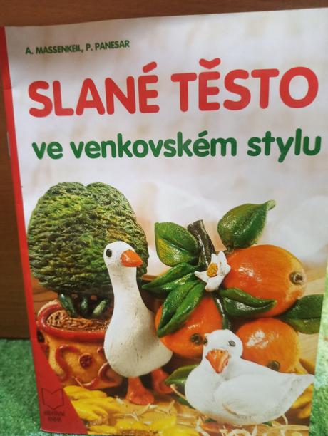 - brozurka o práci so slanym cestom, 