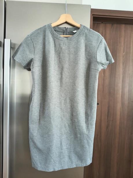 Uniqlo športové jednoduché šaty s vreckami m, m