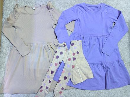 2ks šaty + pančuchy, lindex,134