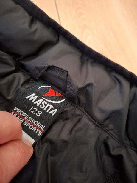 Bunda aj do dažďa, 128