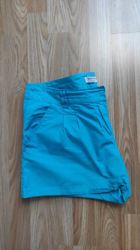 Šortky, reserved,42