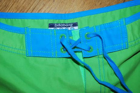 Kvalitné kraťasy, billabong,38