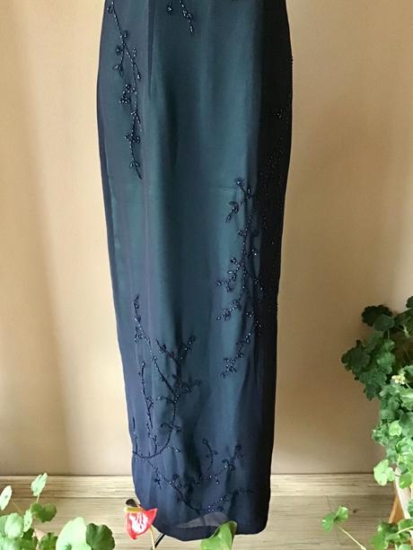 Krásne spoločenské saty début, m