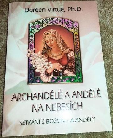 Kniha - archandělé a andělé na nebesích, d. virtue, 