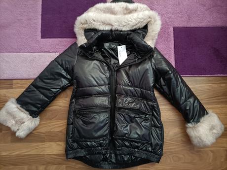 Prekrásna nadčasová zimná bunda výpredaj, m