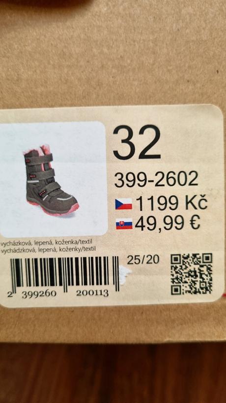 B3597 snehule, baťa,32