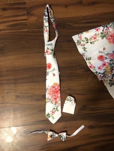 Spoločenská sukna, m