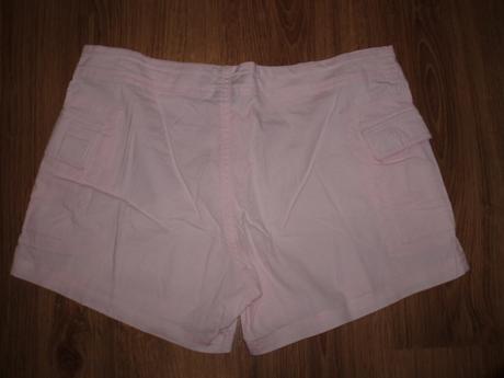 Šortky, 38