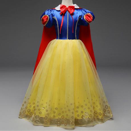 Krásny snehulienka kostým s doplnkami,