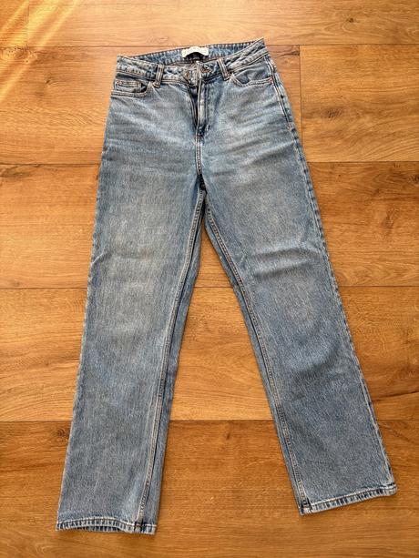 Rovné rifle a vysokým pásom, primark,34