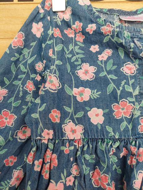 Kvetinové satocky, pepco,92