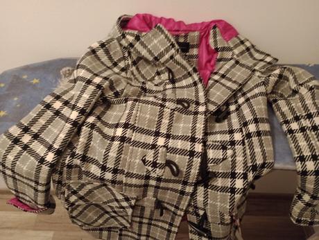 Dievčenský kabat, 38