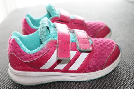 Tenisky, adidas,28
