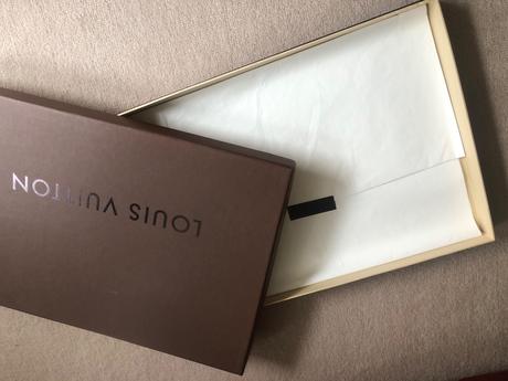 Darcekova krabica louis vuitton,