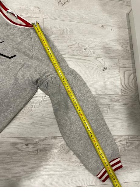 Mikina s lienkou, 164