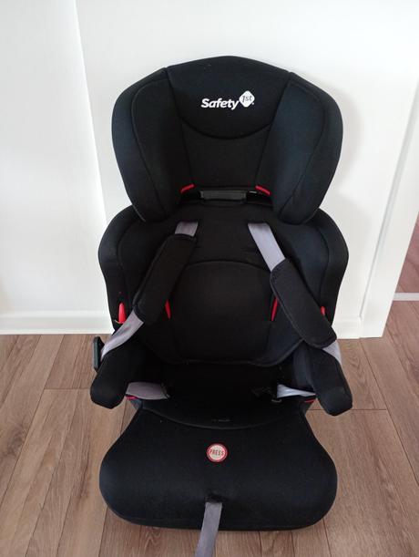 Predám autosedačku safety 1st 9-36kg, safety baby