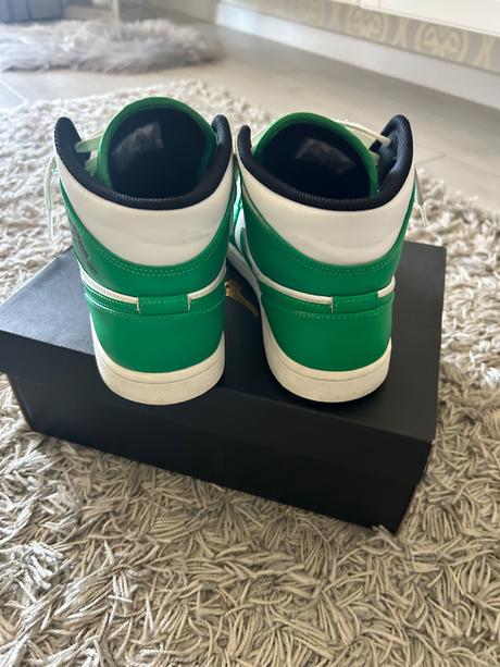 Tenisky air jordan 1mid, air jordan,42