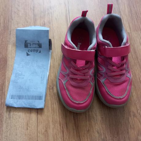 Svietiace tenisky č.29, 29