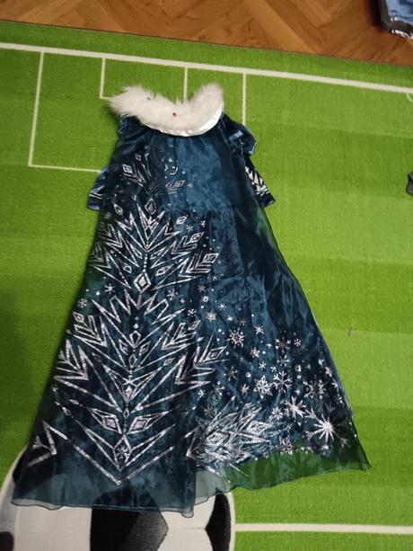 Kostým ľadové kráľovstvo, 