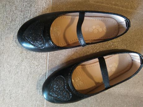 Balerínky so srdiečkom, 31