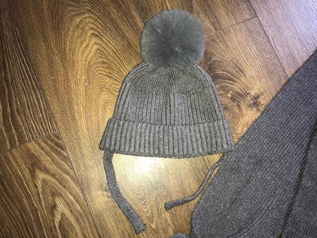 Set ciapka a sal, zara,80