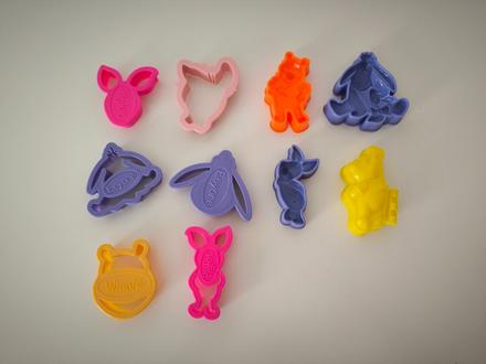 Macko pu formy na plastelínu,