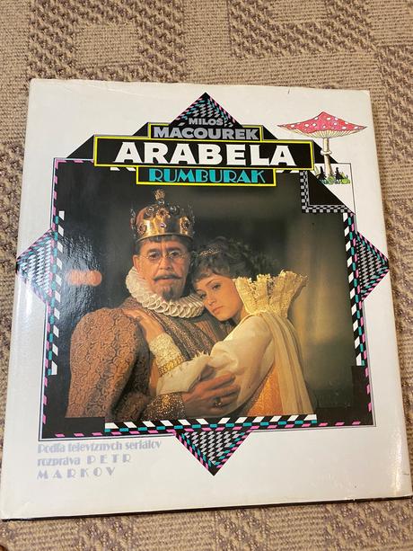 Krásna stará kniha arabela rumburak macourek miloš,
