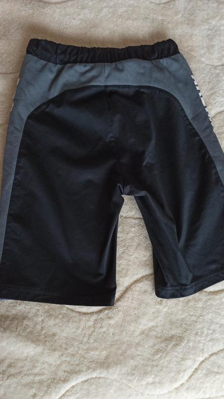 Športové šortky, chapter young,134