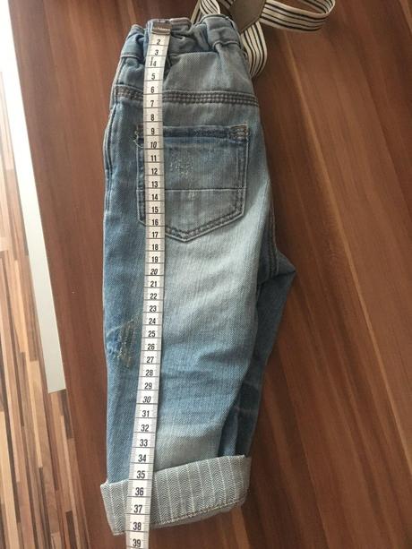 Frajerské rifle s trakmi, h&m,74