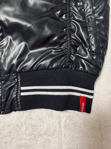 Čierna vesta s bielymi doplnkami zn. s.a.m., s.a.m.,m