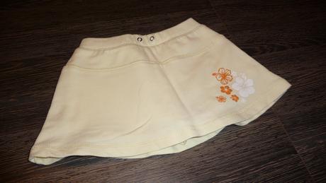 Kraťasková suknička, 104