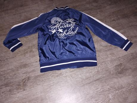 Prechodná bunda, 128