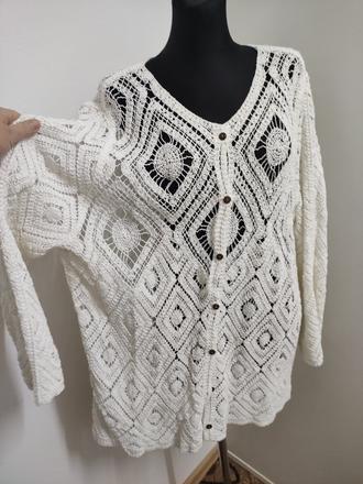 Azurovy svetrík.50-54, xxxl