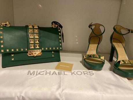 Michael kors originál kabelka + sandále, michael kors