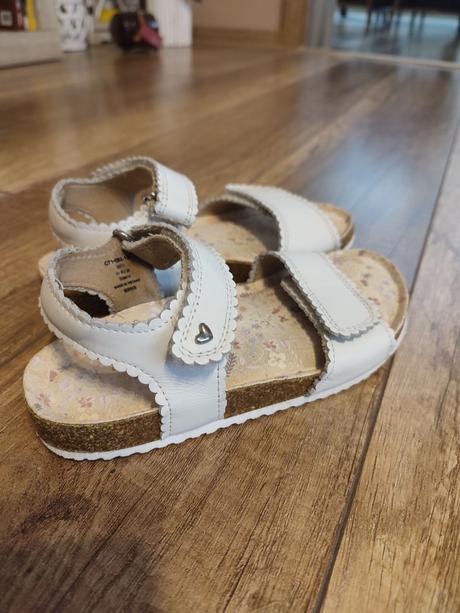 Dievčenské sandále, 29