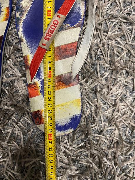 Zabky guess, guess,44