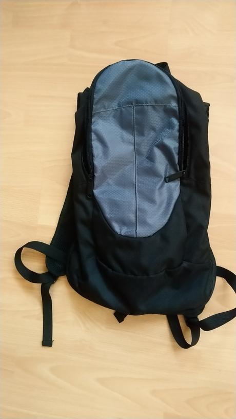 Cyklo batoh s rezervoarom, 